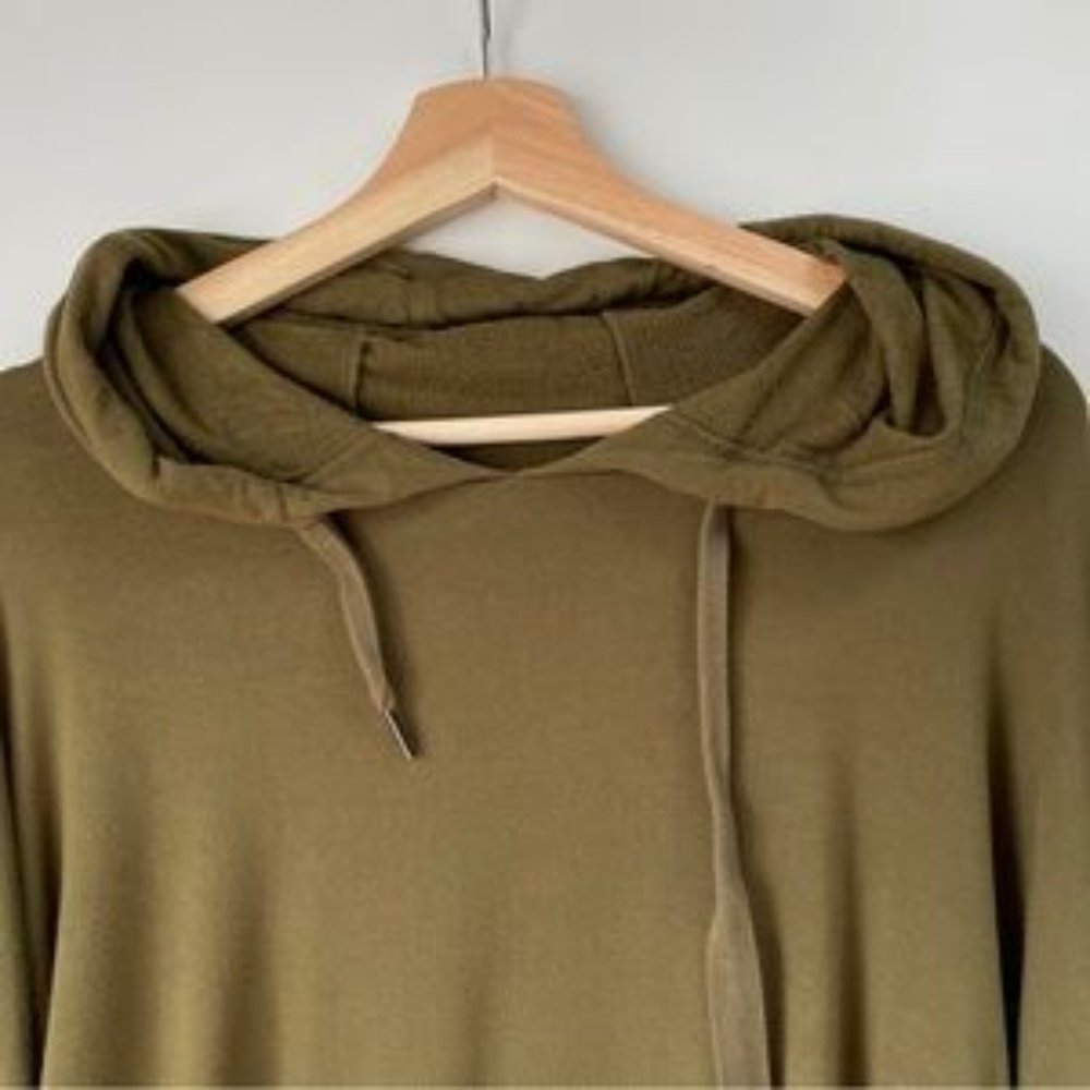 Universal Standard Amy Green Pullover Hoodie Swea… - image 2